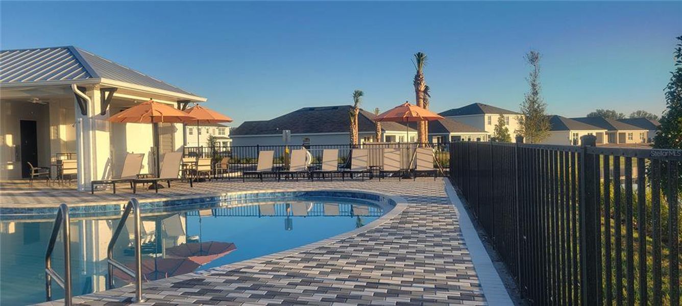 Community amenities in Mandarin Grove, Palmetto (Image 3).