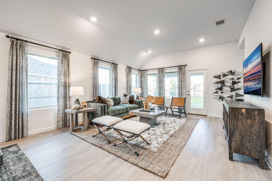 Furnished interior view inside a new home in Anniston, Katy (Image 5).