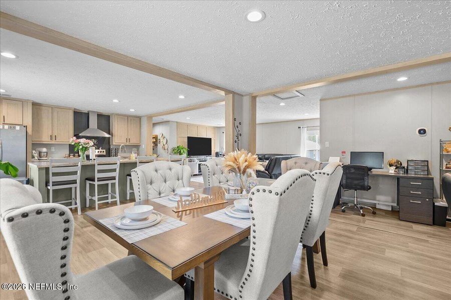 Furnished interior view inside a new home in , Palatka (Image 24).