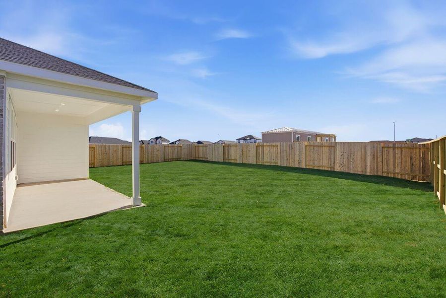 21847 Honey Scent ~ Ready Now