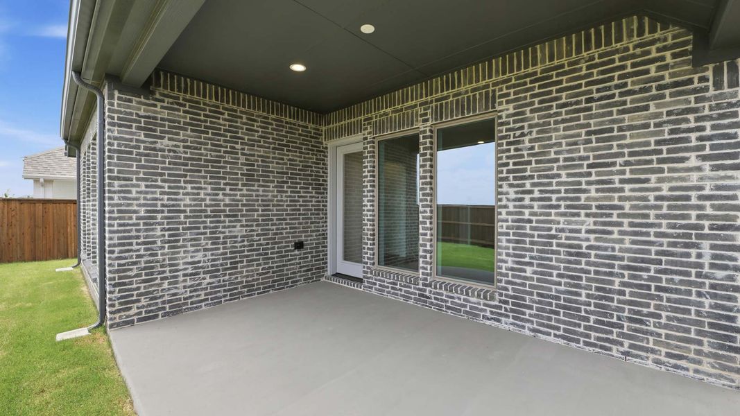 Image 82 of a home in Ventana.