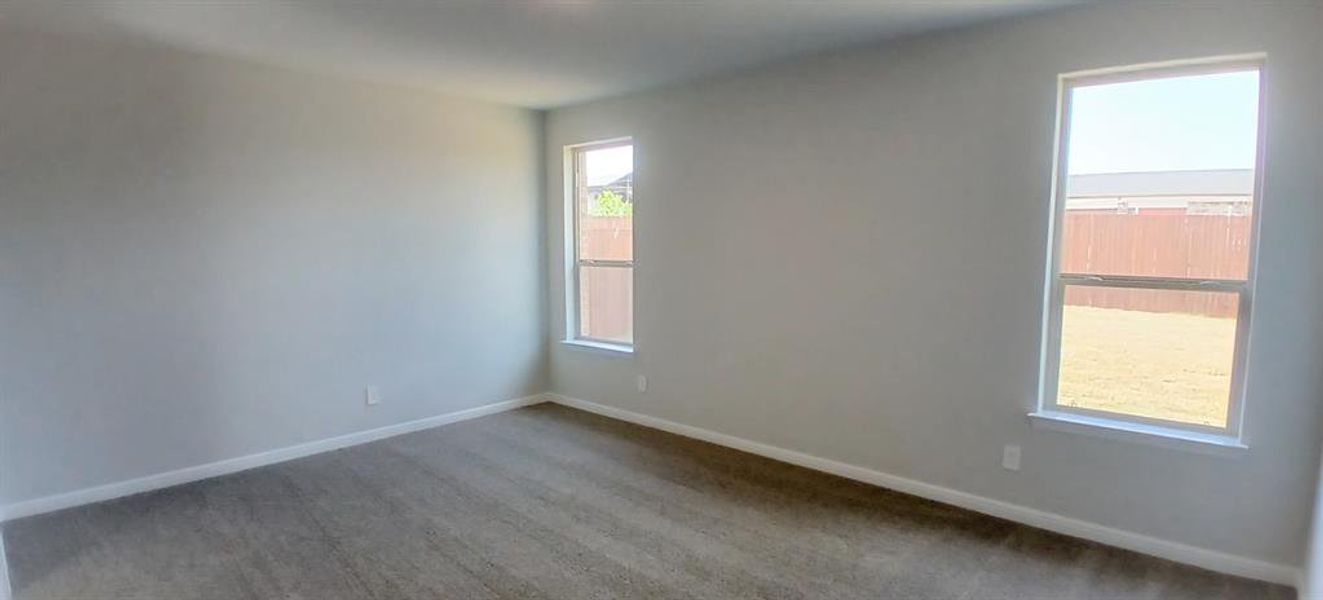 Spacious, unfurnished interior of a new home in The Canyons, Keene (Image 10).