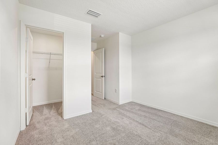 Spacious, unfurnished interior of a new home in Reserve at Forest Lake Townhomes, Lake Wales (Image 20). Spacious, unfurnished interior of a new home in Reserve at Forest Lake Townhomes, Lake Wales (Image 20).