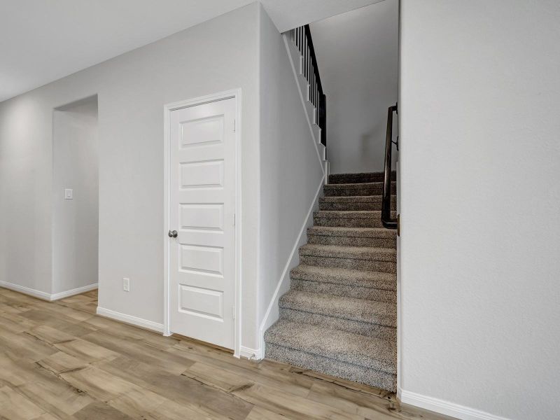 Photo is not of the actual home, but is an inspirational photo of builder’s model home and may depict options, furnishings, and/or decorator features that are not included Photo is not of the actual home, but is an inspirational photo of builder’s model home and may depict options, furnishings, and/or decorator features that are not included