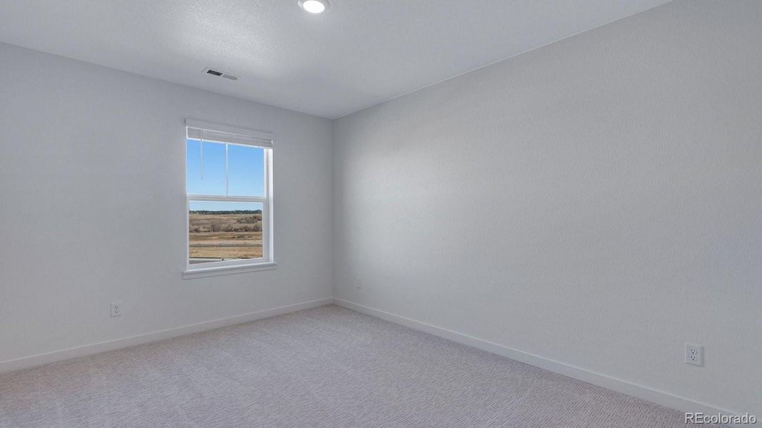 Spacious, unfurnished interior of a new home in Timberleaf, Thornton (Image 34).