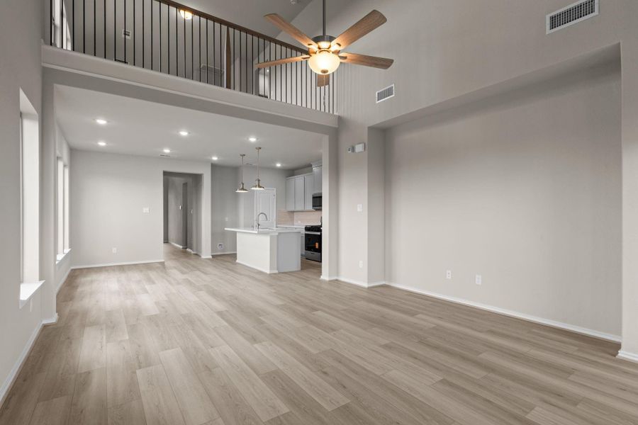 Spacious, unfurnished interior of a new home in Bridgeland, Cypress (Image 26).