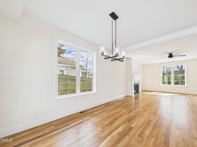 CAM01608G0-PR0128-STILL038