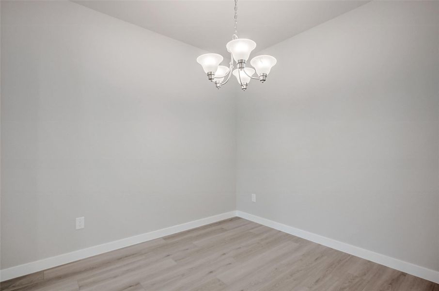 Spacious, unfurnished interior of a new home in McClendon Park Village, Houston (Image 19). Spacious, unfurnished interior of a new home in McClendon Park Village, Houston (Image 19).