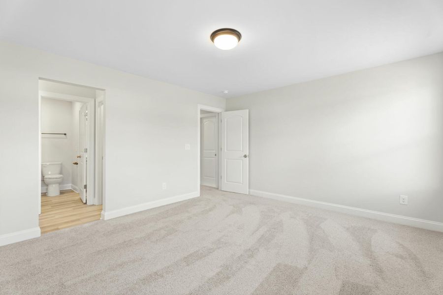 Spacious, unfurnished interior of a new home in Hopewell Garden, Winston-Salem (Image 34). Spacious, unfurnished interior of a new home in Hopewell Garden, Winston-Salem (Image 34).