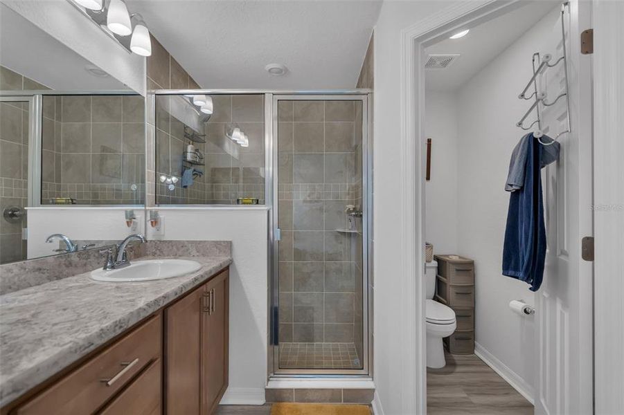 Furnished interior view inside a new home in , Ocala (Image 7).