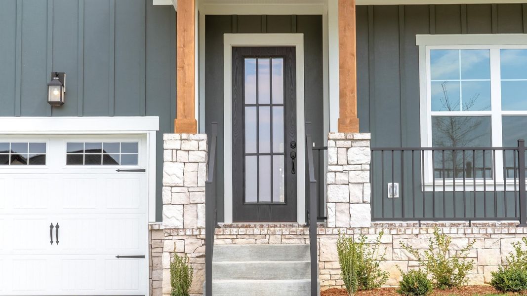Exterior details and patio area of a home in Richvale Estates, Fairview (Image 3).