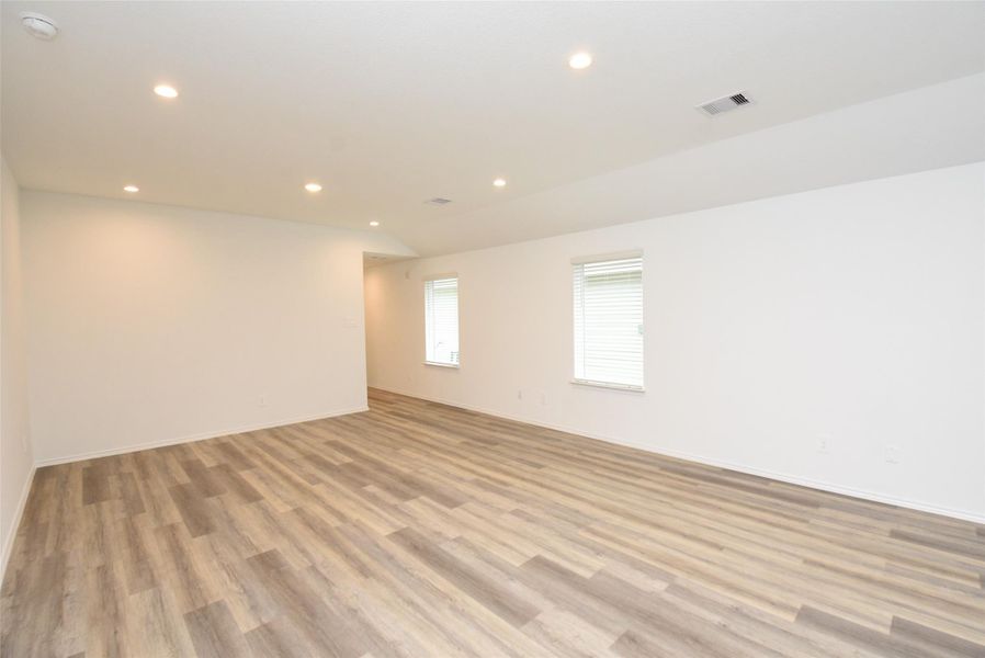 Spacious, unfurnished interior of a new home in , Houston (Image 33). Spacious, unfurnished interior of a new home in , Houston (Image 33).