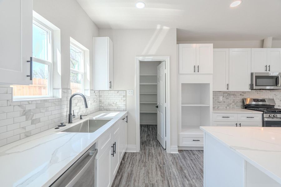 Furnished interior view inside a new home in , Houston (Image 12).