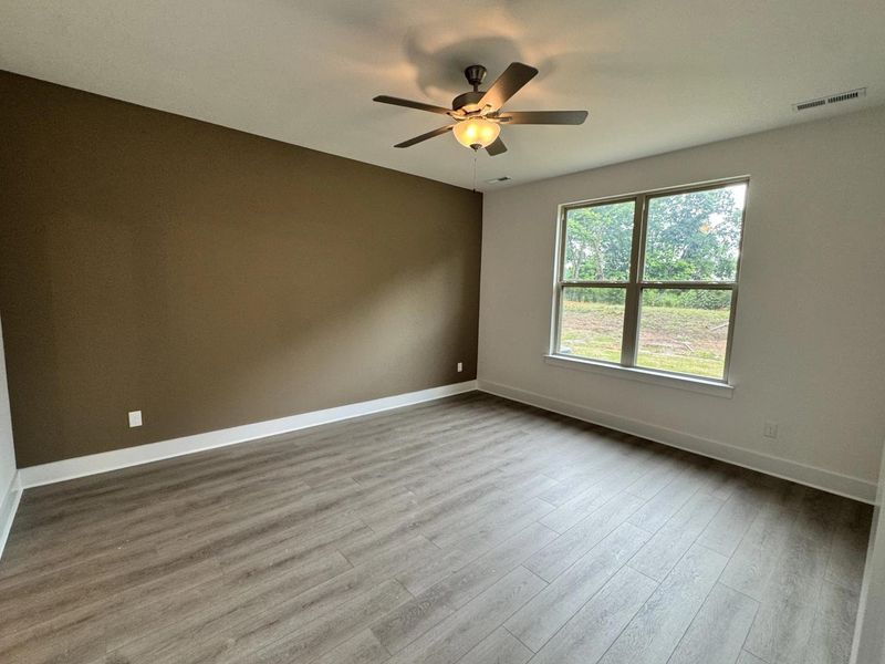 Spacious, unfurnished interior of a new home in Woods Crossing, Gallatin (Image 47).