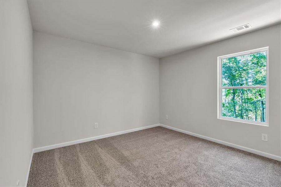 Spacious, unfurnished interior of a new home in Sweetlake Grove, Mableton (Image 21).