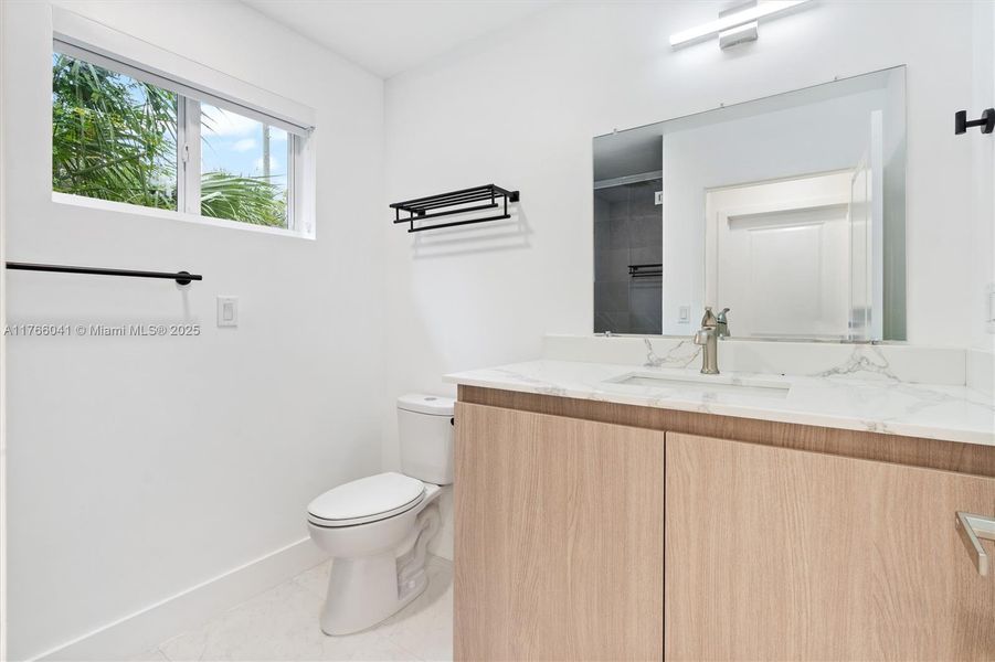 Furnished interior view inside a new home in , Fort Lauderdale (Image 10).