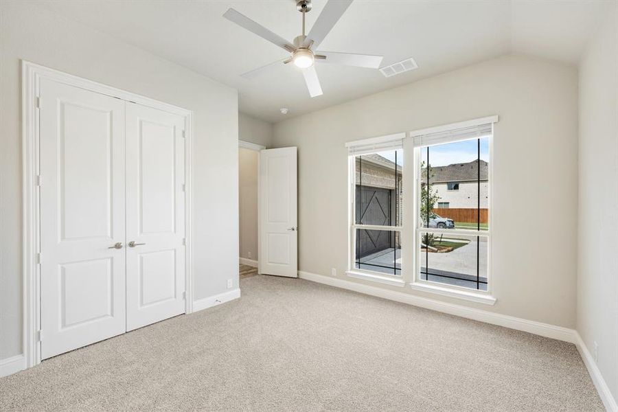 Spacious, unfurnished interior of a new home in Ridgepoint, Midlothian (Image 38).