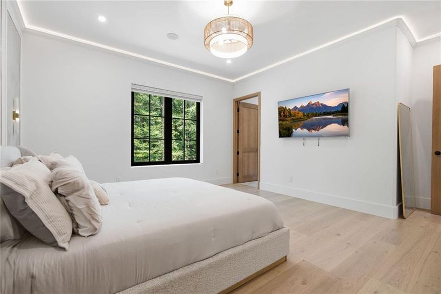 Furnished interior view inside a new home in , Alpharetta (Image 27).