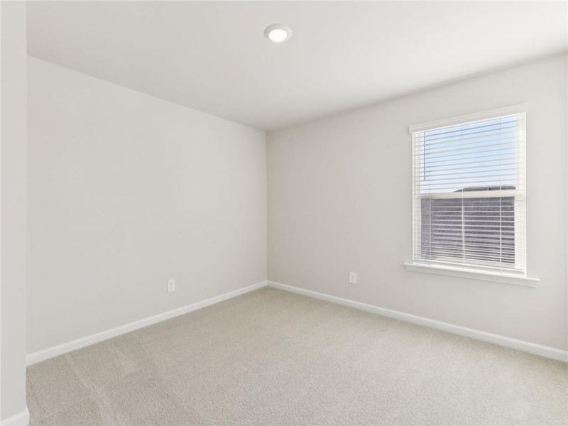Spacious, unfurnished interior of a new home in Preserve at Mountain Creek, Pendergrass (Image 18).