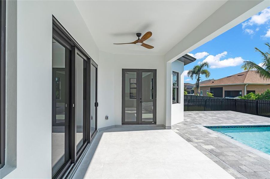 Exterior details and patio area of a home in , Cape Coral (Image 39).