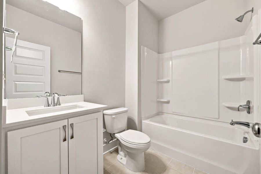 Furnished interior view inside a new home in Allen Park, Raleigh (Image 9).
