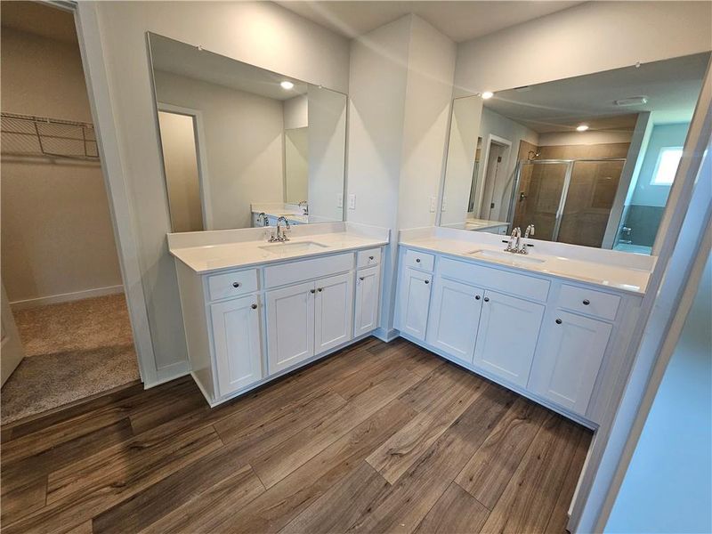 Furnished interior view inside a new home in Ellorie Estates, Dawsonville (Image 10). Furnished interior view inside a new home in Ellorie Estates, Dawsonville (Image 10).