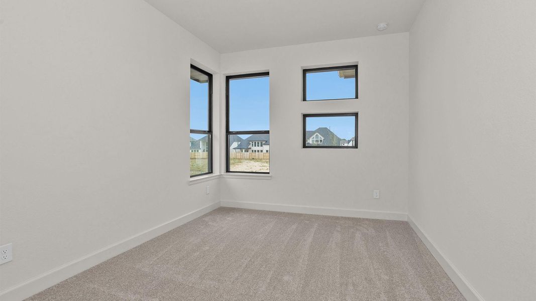 Spacious, unfurnished interior of a new home in Candela, Richmond (Image 14).