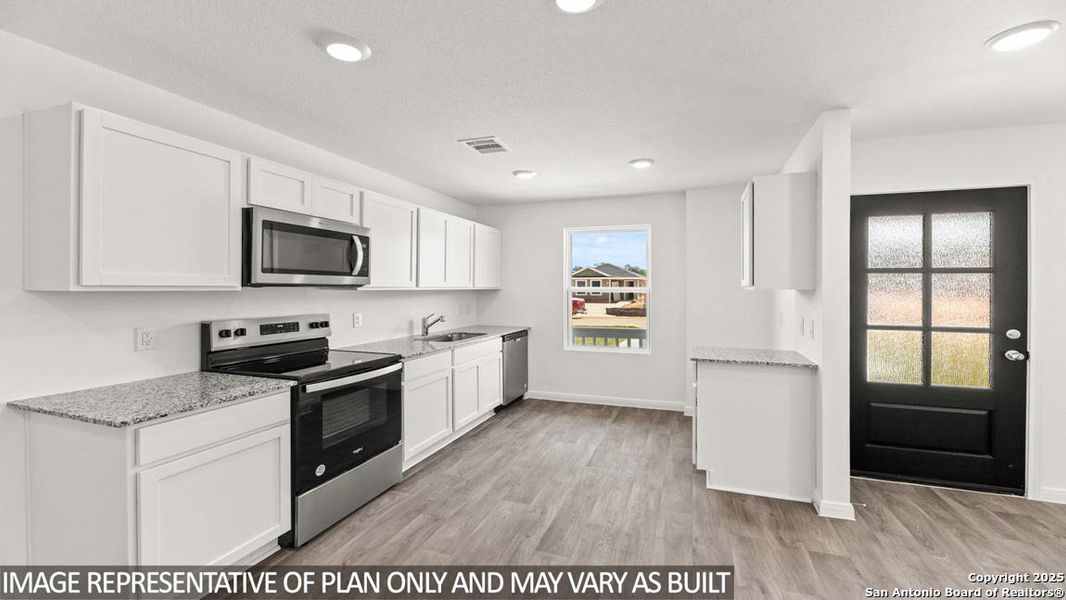 Furnished interior view inside a new home in Sonora, San Antonio (Image 3).