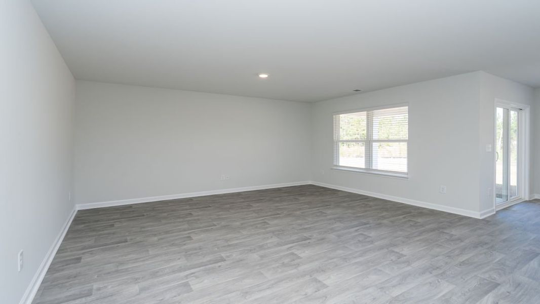 Representative unfurnished interior of a home built from the ARIA by D.R. Horton in Stanbury Creek, Supply (Image 19).