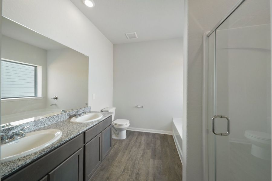 Garner Floorplan - Master Bathroom Garner Floorplan - Master Bathroom