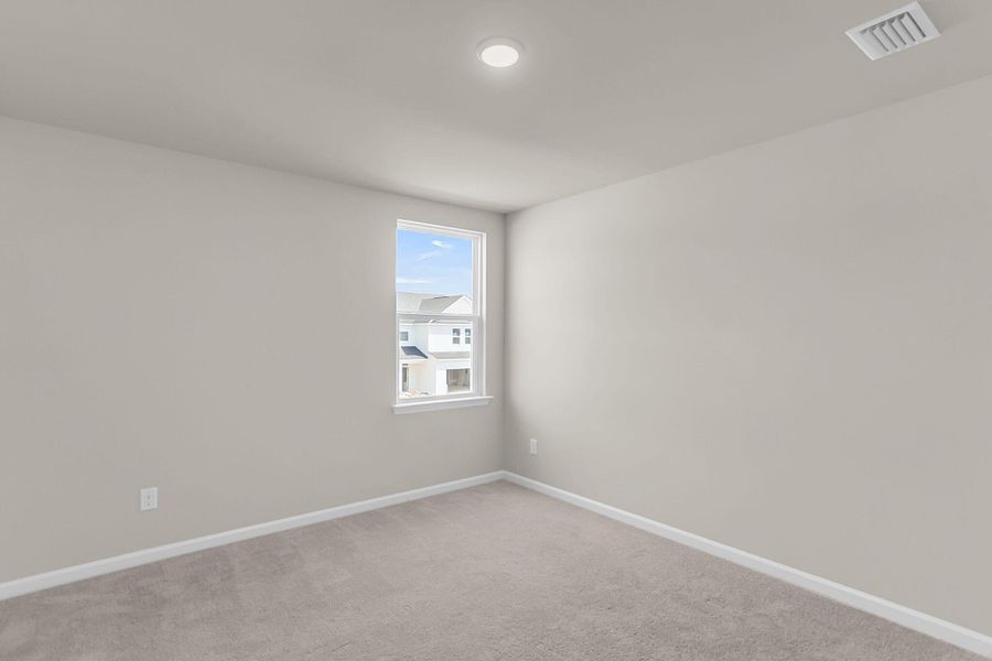 Spacious, unfurnished interior of a new home in , Ravenel (Image 24).
