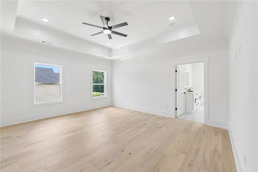 Spacious, unfurnished interior of a new home in , Hoschton (Image 44).