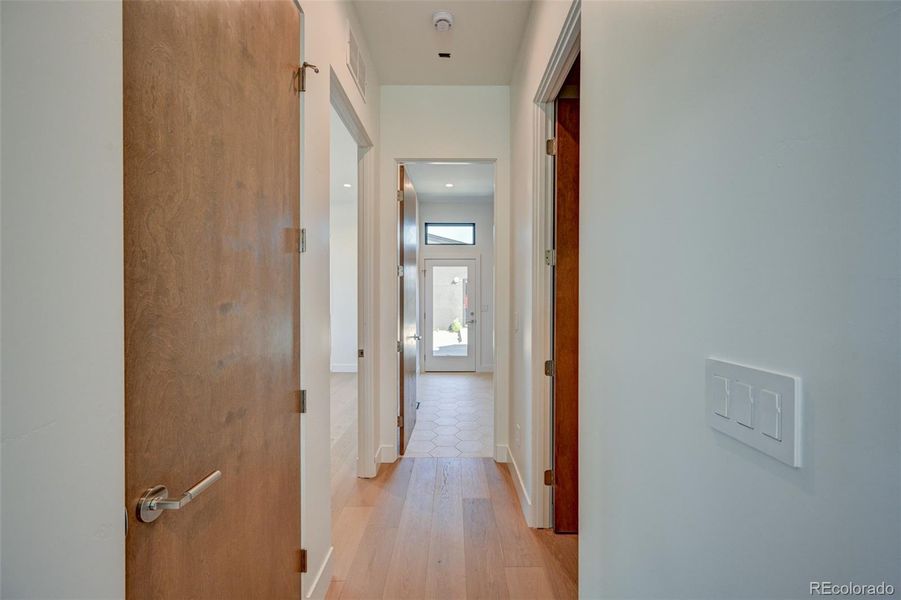 Spacious, unfurnished interior of a new home in , Buena Vista (Image 32).