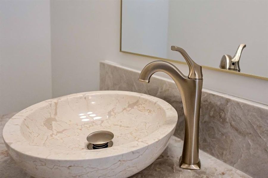 Close-up of interior finishes inside a home in , Carrollton (Image 24).
