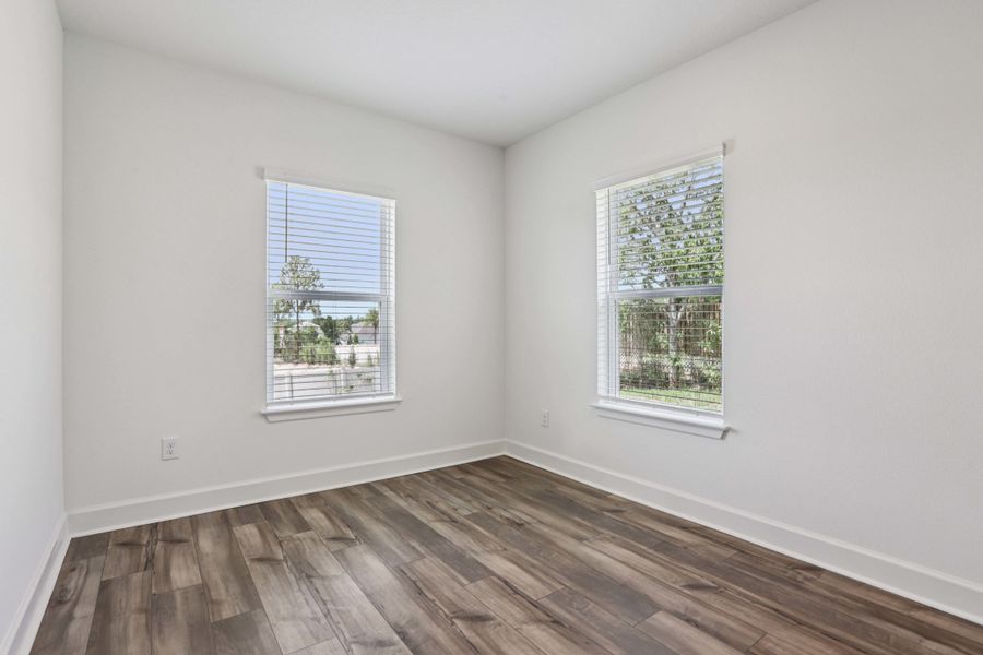 Spacious, unfurnished interior of a new home in Spring Hill, Spring Hill (Image 22).
