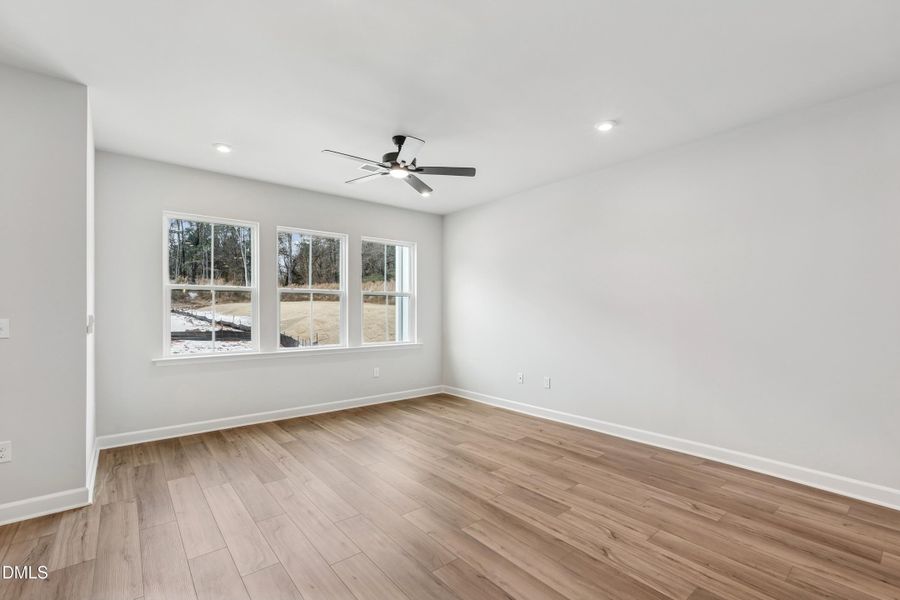 Mews at Holding Village 120_Living Room3