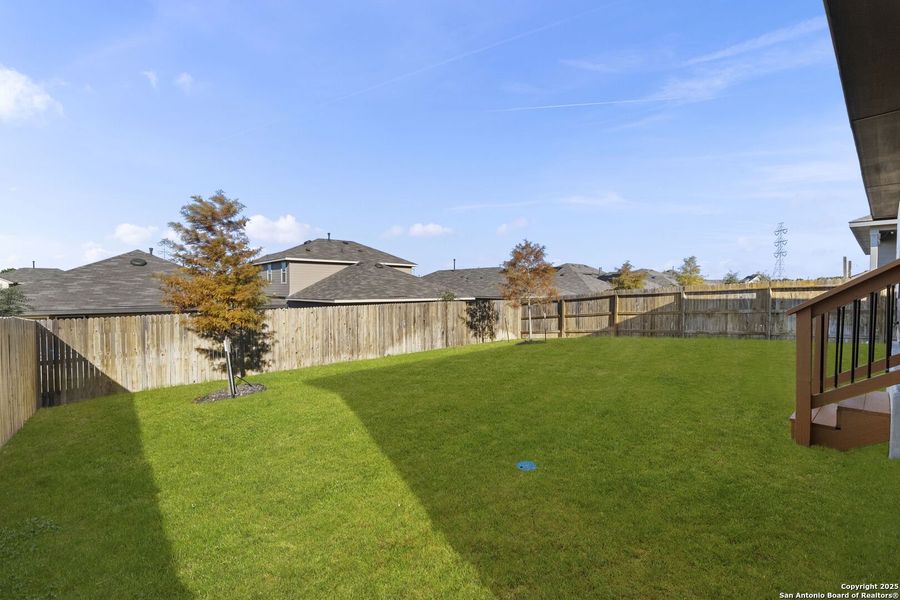 Exterior details and patio area of a home in Brookstone Creek, San Antonio (Image 4). Exterior details and patio area of a home in Brookstone Creek, San Antonio (Image 4).