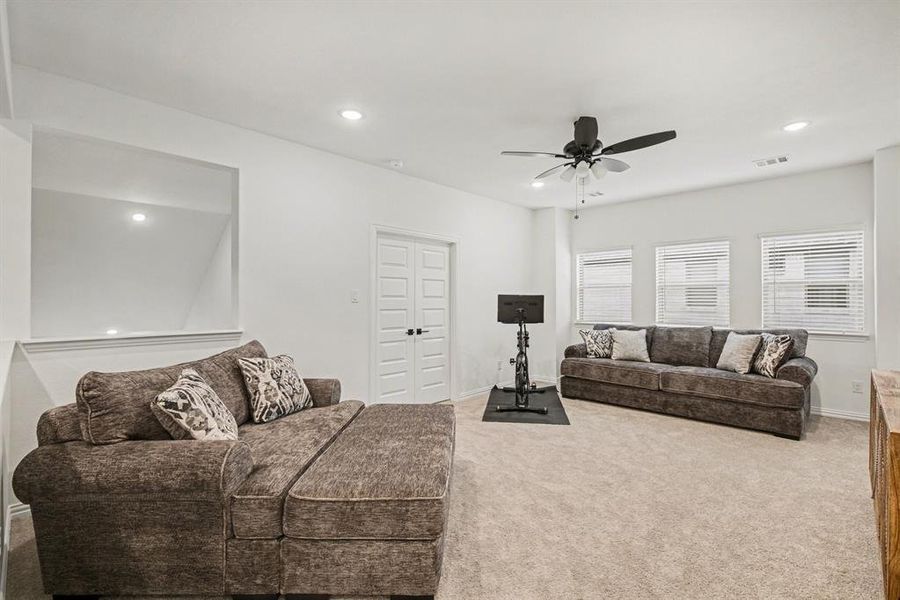 Furnished interior view inside a new home in Silo Mills, Joshua (Image 31).