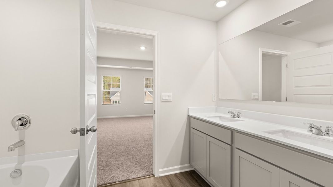 Representative furnished interior of a home built from the Penwell by D.R. Horton in Kingston Ranch at Lake Oconee, Buckhead (Image 8). Representative furnished interior of a home built from the Penwell by D.R. Horton in Kingston Ranch at Lake Oconee, Buckhead (Image 8).