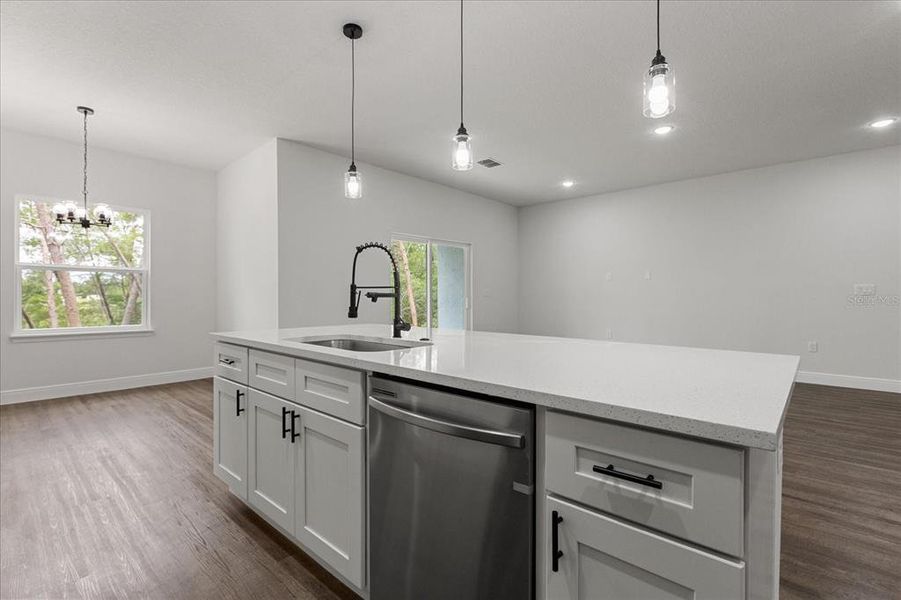 Spacious, unfurnished interior of a new home in , Ocala (Image 19).