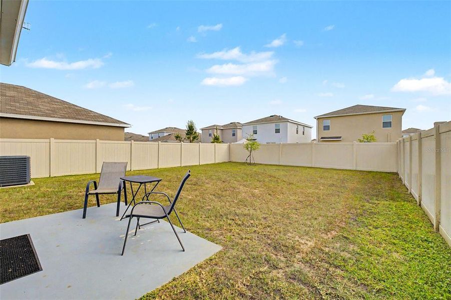 Exterior details and patio area of a home in , Zephyrhills (Image 3).