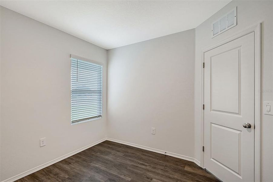 Spacious, unfurnished interior of a new home in Broadleaf, Parrish (Image 14).
