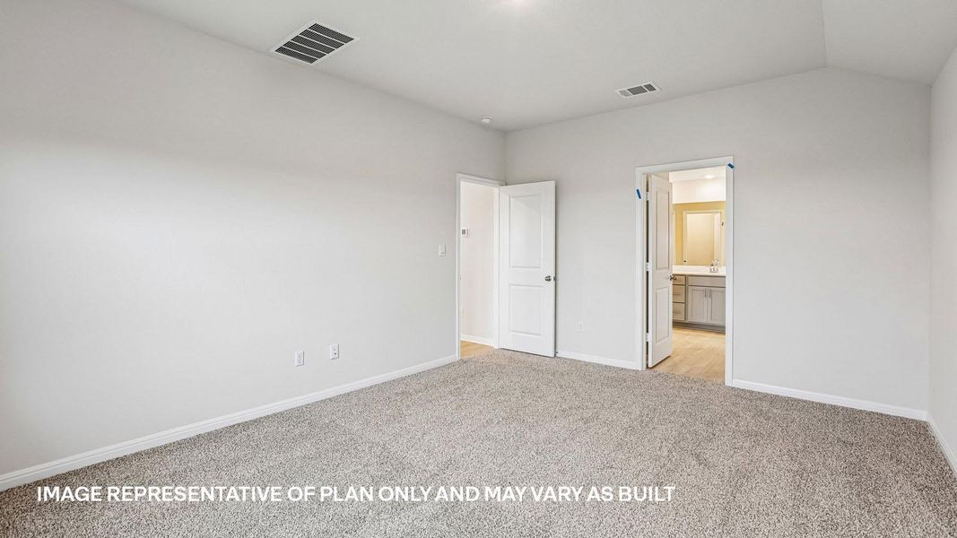 Spacious, unfurnished interior of a new home in Thunder Rock, Marble Falls (Image 39).