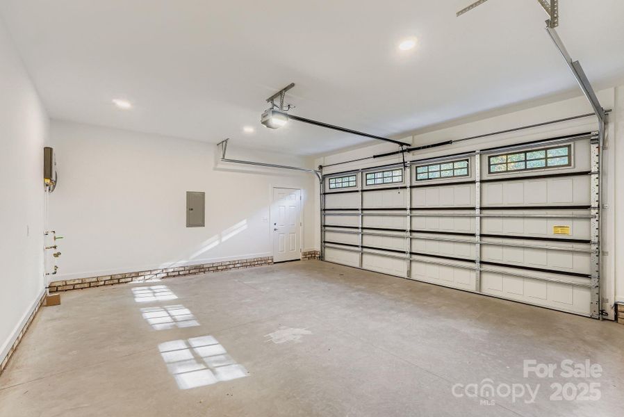 Spacious, unfurnished interior of a new home in , Concord (Image 21). Spacious, unfurnished interior of a new home in , Concord (Image 21).