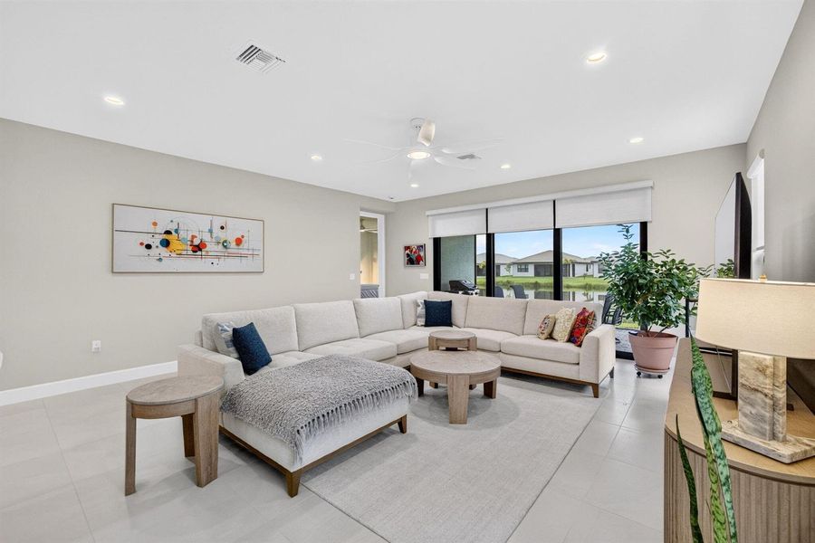VALENCIA PARC 12408 SW Briny Bay Drive