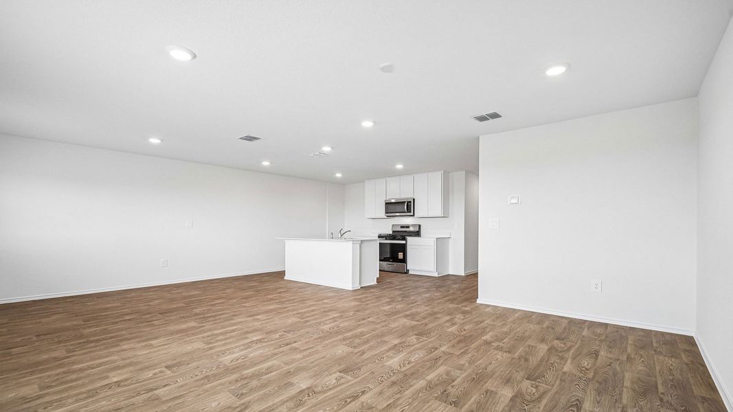 Spacious, unfurnished interior of a new home in Talavera, Kyle (Image 14). Spacious, unfurnished interior of a new home in Talavera, Kyle (Image 14).