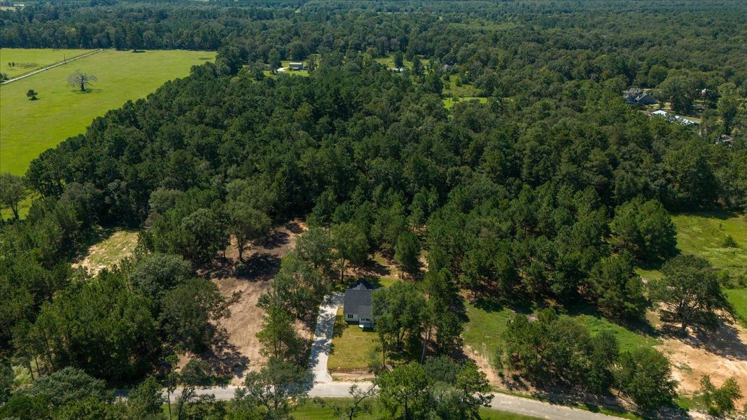 Image 37 of a home in . Image 37 of a home in .