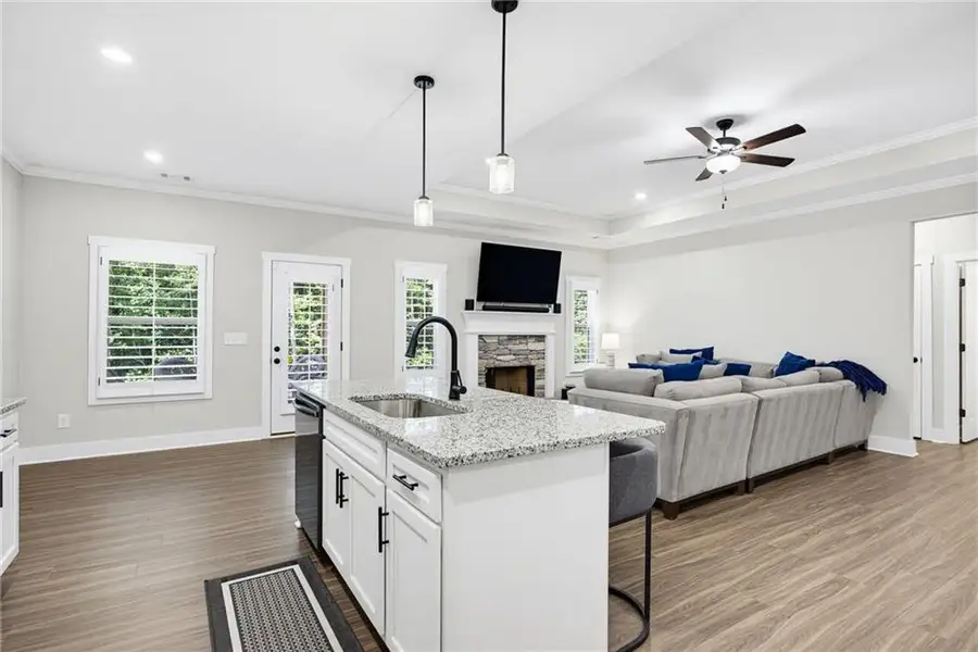 Furnished interior view inside a new home in , Dallas (Image 16).