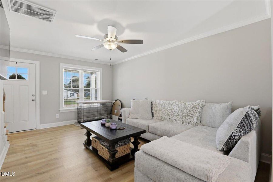 11-96 Linda St-11 11-96 Linda St-11