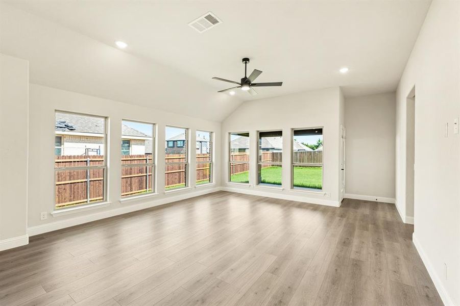 Spacious, unfurnished interior of a new home in Maplewood, Glenn Heights (Image 22). Spacious, unfurnished interior of a new home in Maplewood, Glenn Heights (Image 22).